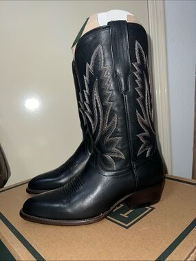 Tecovas Black Leather Western Boots with Contrast Stitching